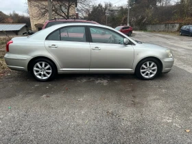 Toyota Avensis 1.8 i, снимка 11