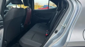 Toyota Yaris Cross CHIC AWD 1.5 HEV, снимка 9