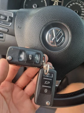 Обява за продажба на VW Touran 2.0tdi 140к.с Highline ~13 200 лв. - изображение 11