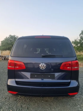 Обява за продажба на VW Touran 2.0tdi 140к.с Highline ~13 200 лв. - изображение 3