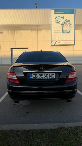 Mercedes-Benz C 320, снимка 2