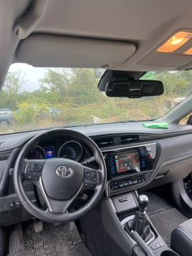 Toyota Auris 1.6 d4d lounge carplay full led | Auto.bg — изображение 8