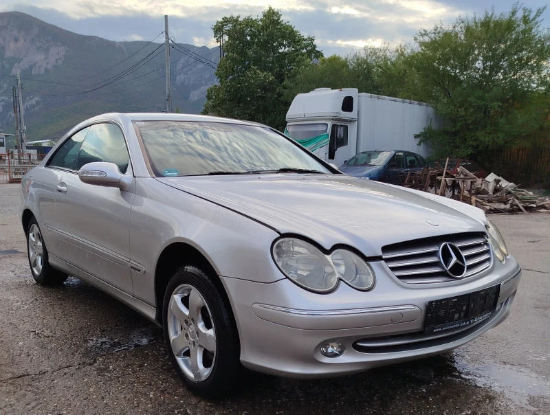 Mercedes-Benz CLK 200 Kompresor, снимка 9 - Автомобили и джипове - 51995314