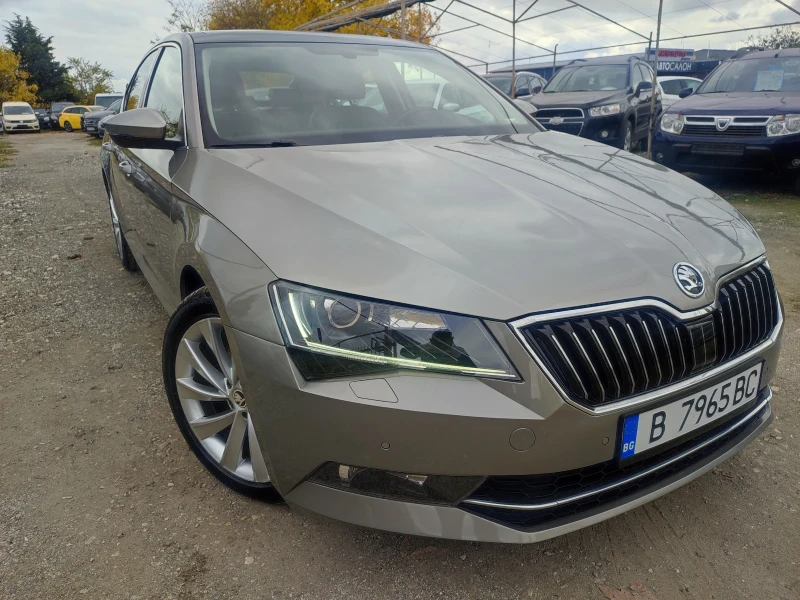 Skoda Superb 2.0TDI 190кс 4х4 BUSINESS LINE, снимка 2 - Автомобили и джипове - 52114690