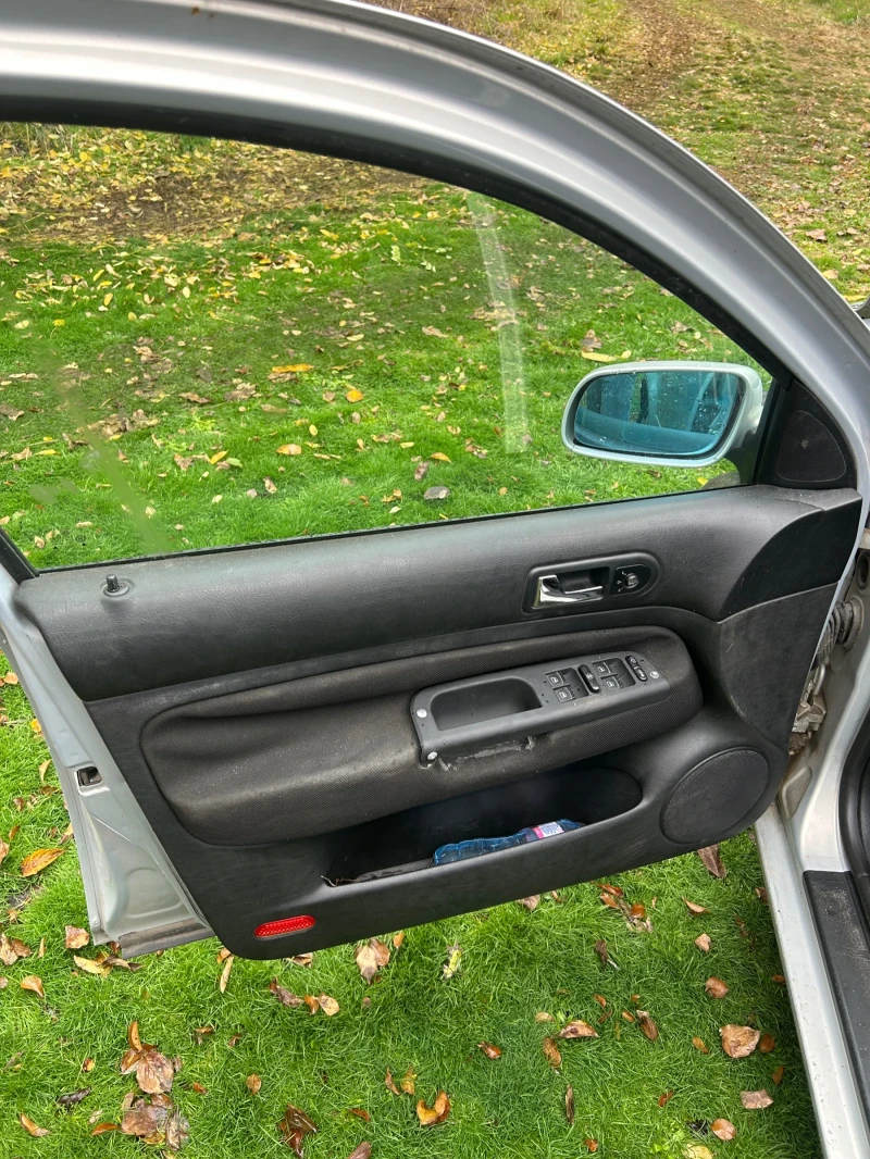 VW Golf, снимка 5 - Автомобили и джипове - 52341301