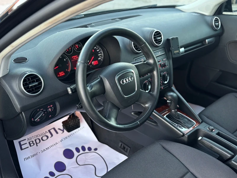 Audi A3 1.6i 102кс АВТОМАТИК ПАНОРАМА ПЕРФЕКТНА , снимка 10 - Автомобили и джипове - 52748558