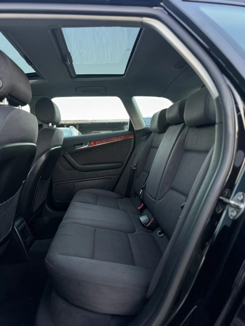 Audi A3 1.6i 102кс АВТОМАТИК ПАНОРАМА ПЕРФЕКТНА , снимка 12 - Автомобили и джипове - 52748558