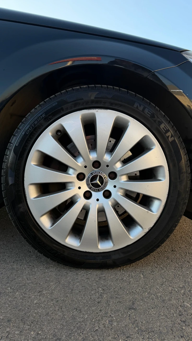 Mercedes-Benz C 320, снимка 11 - Автомобили и джипове - 52882422