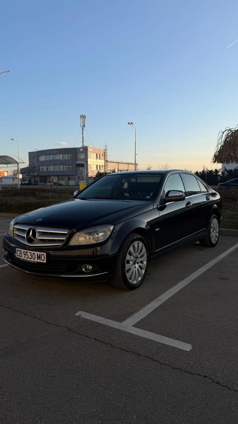 Mercedes-Benz C 320, снимка 3 - Автомобили и джипове - 52882422