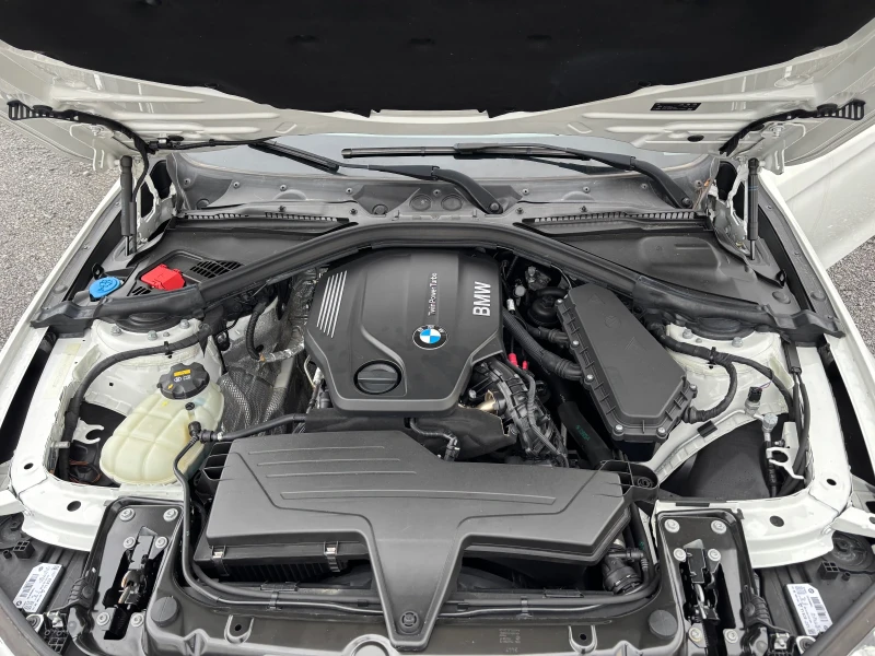 BMW 318, снимка 11 - Автомобили и джипове - 52996171