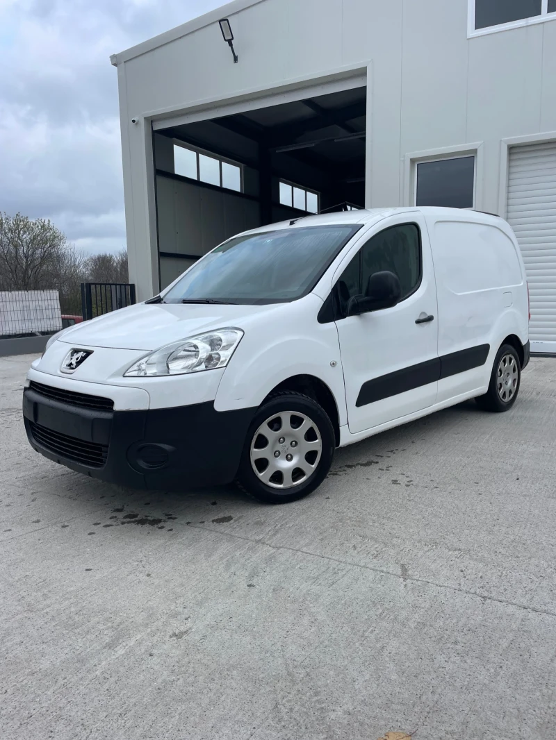 Peugeot Partner 1.6HDI-75к.с. - 5300 лв. / 2709.85 € - 44128118 1