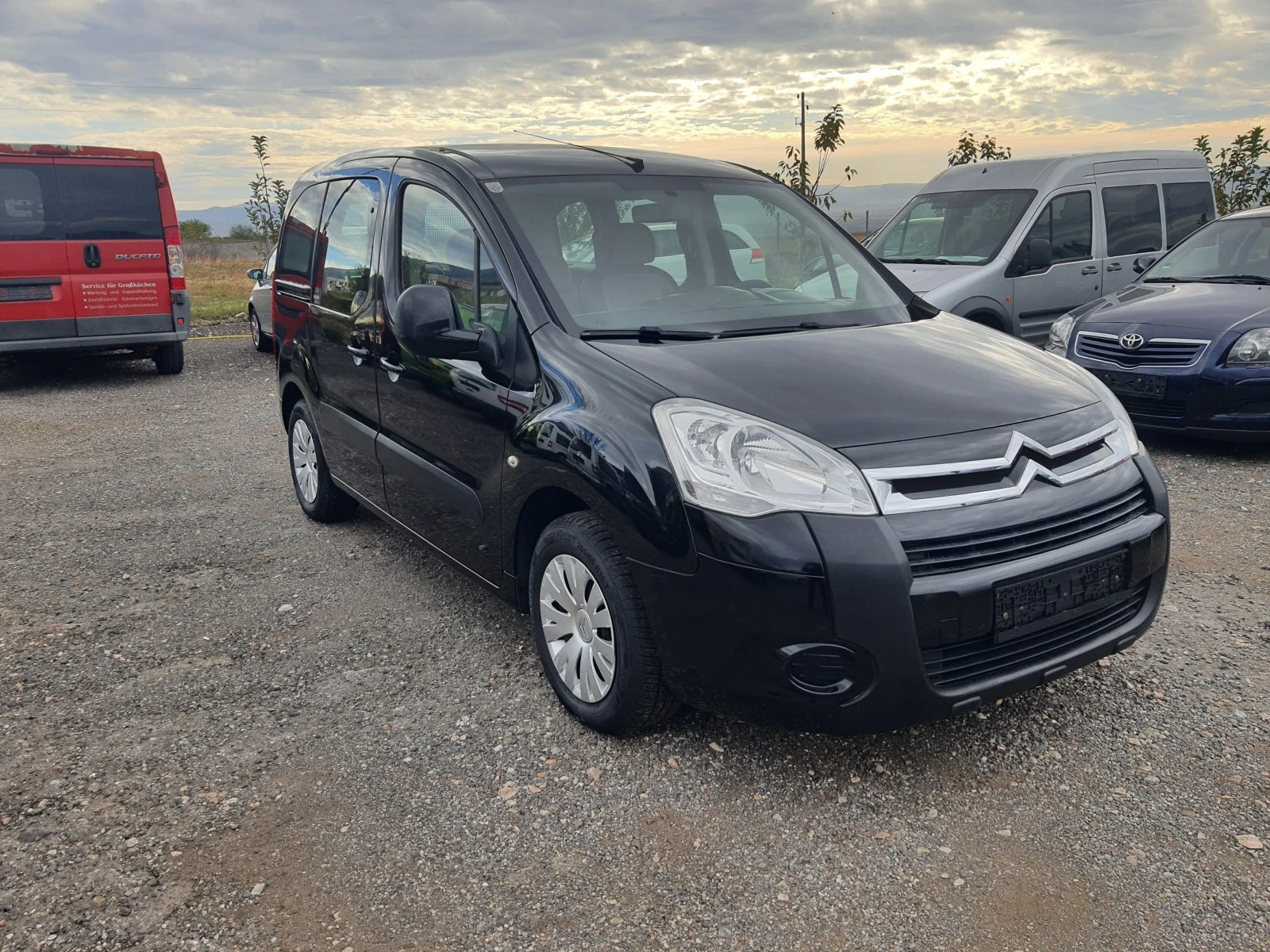 Citroen Berlingo 1.6I - изображение 2