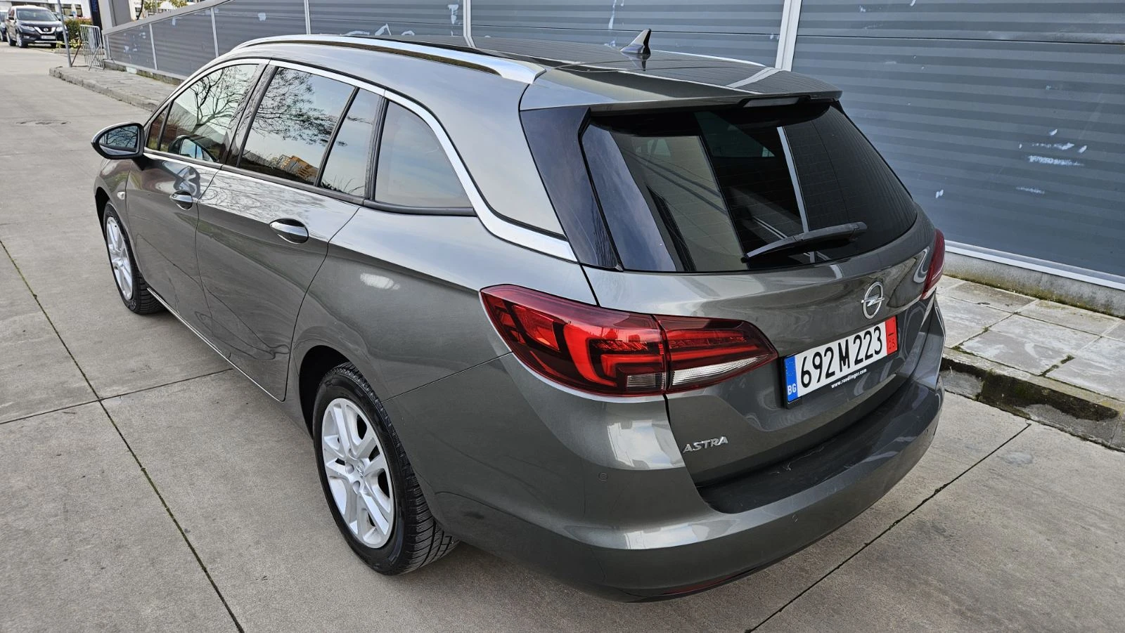 Opel Astra 1.6 CDTI LED NAVI AVTOMATIC 136 - изображение 6