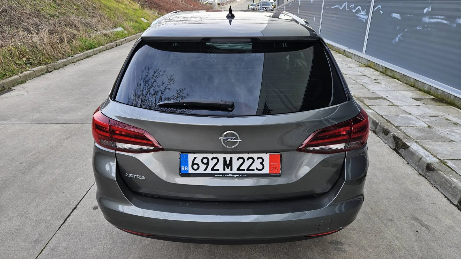 Opel Astra 1.6 CDTI LED NAVI AVTOMATIC 136 - изображение 5