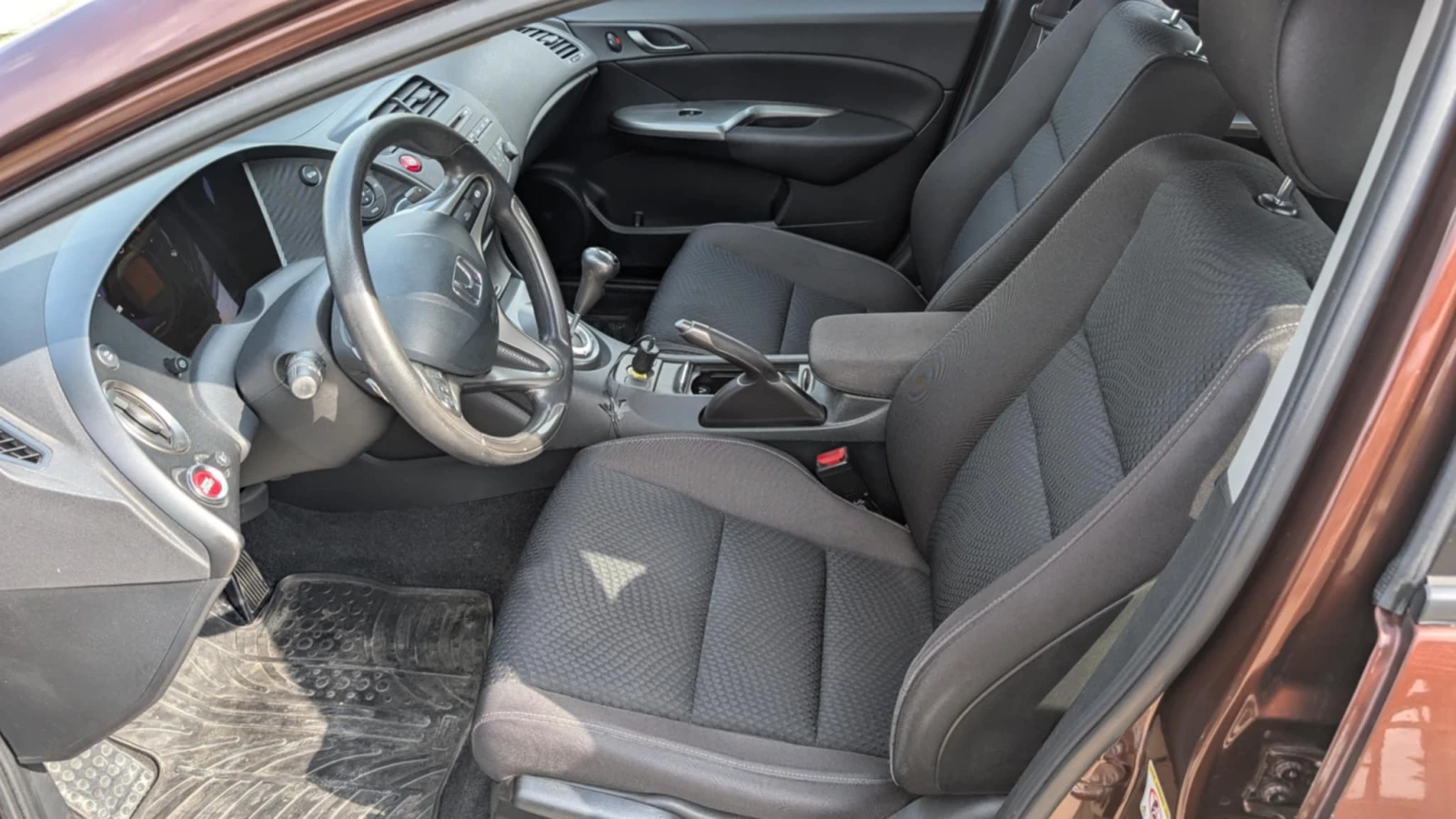 Honda Civic 1, 4 - изображение 10