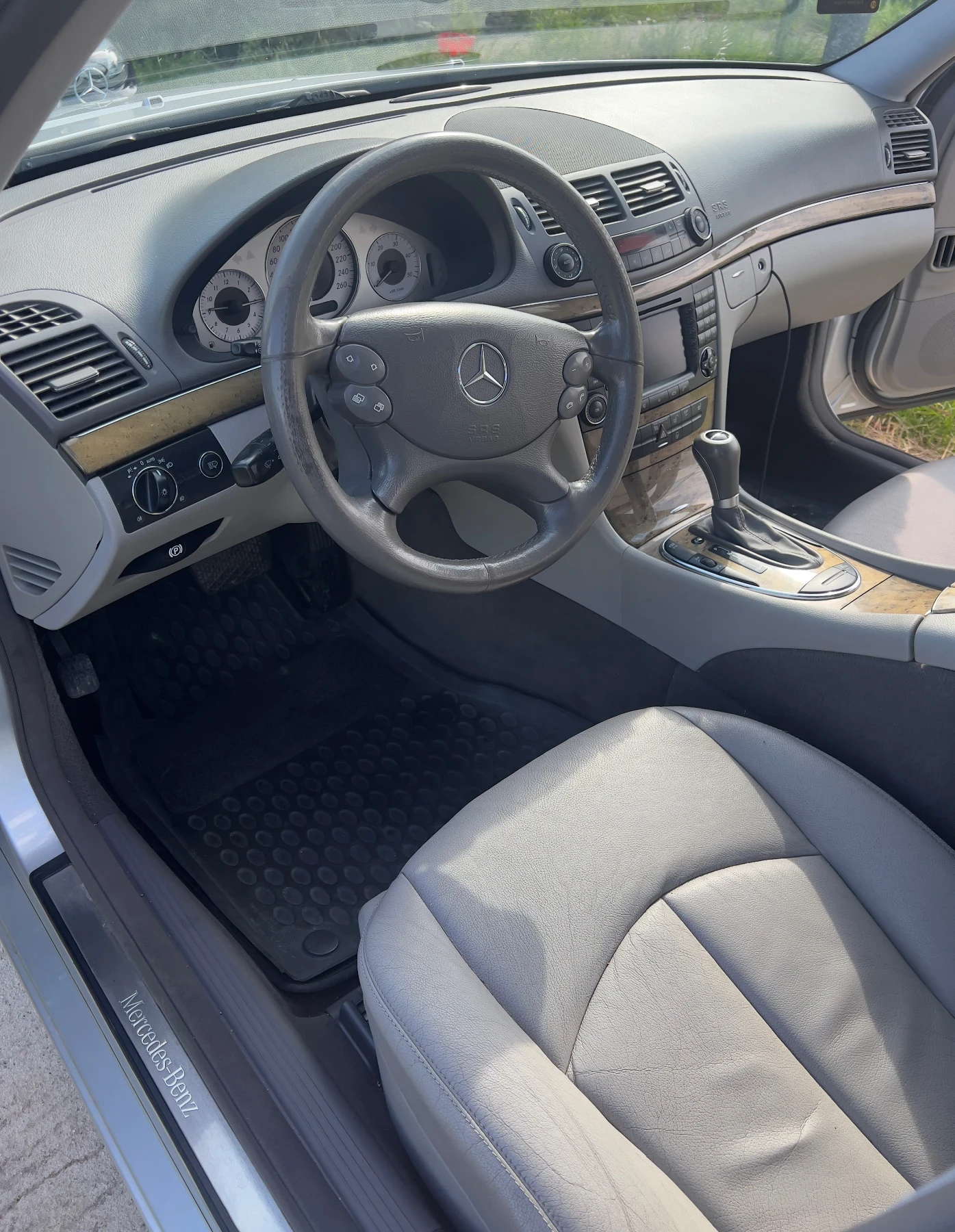 Mercedes-Benz E 280  - изображение 5