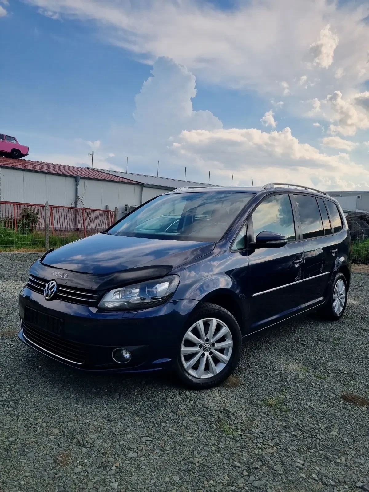 VW Touran 2.0tdi 140к.с Highline - изображение 2