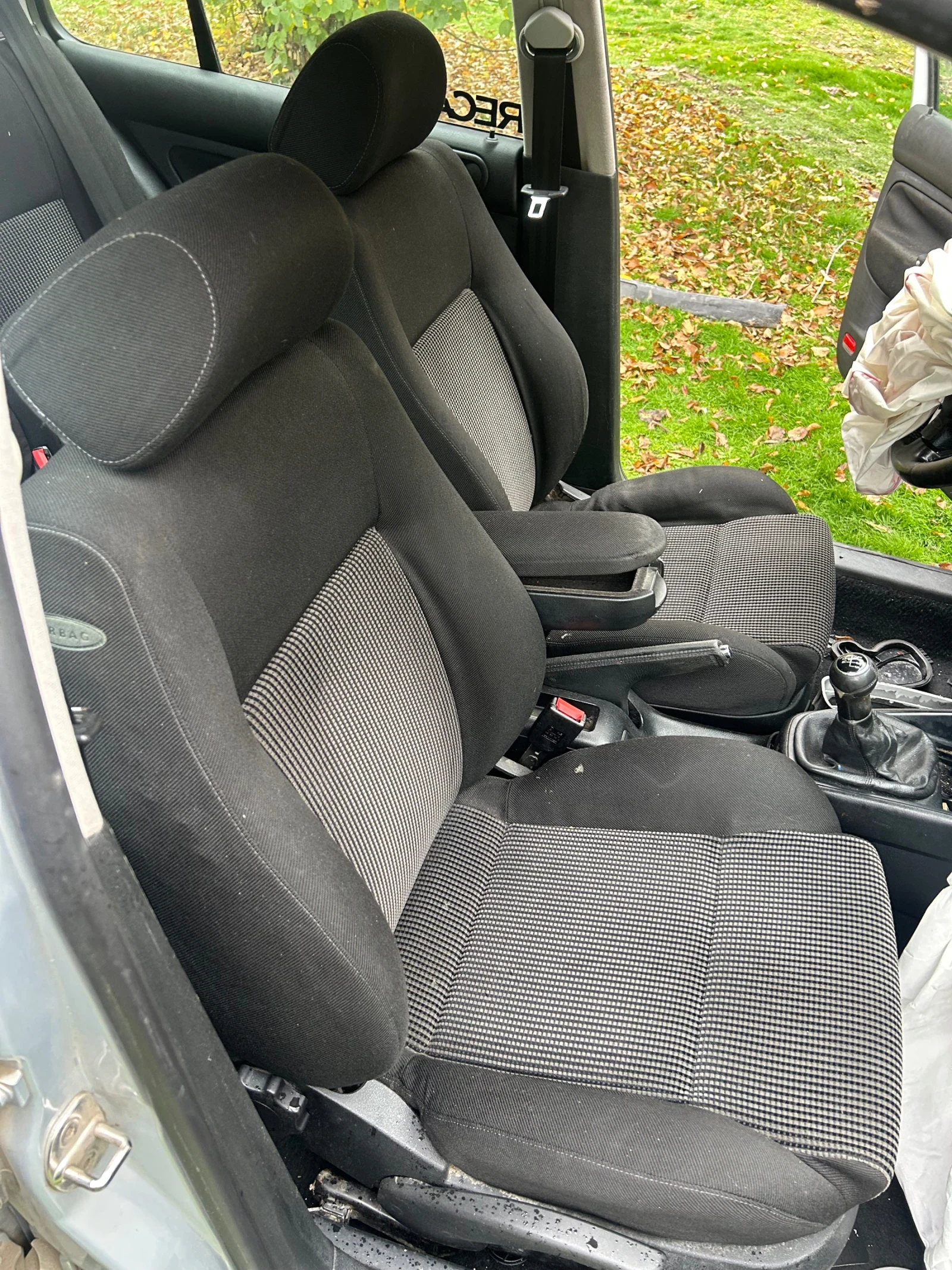 VW Golf | Mobile.bg   7