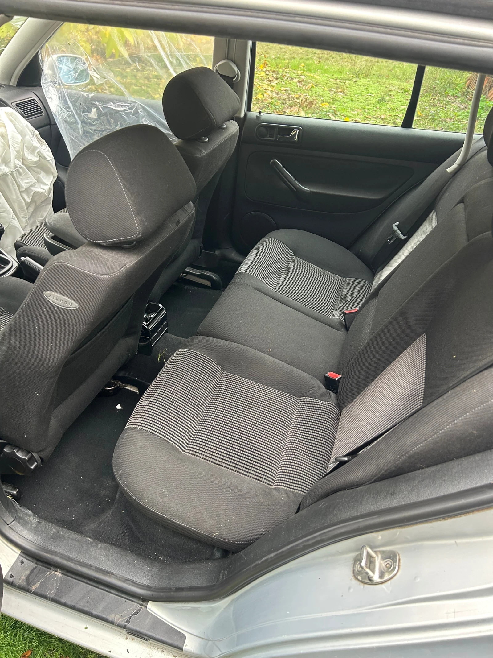 VW Golf | Mobile.bg   3