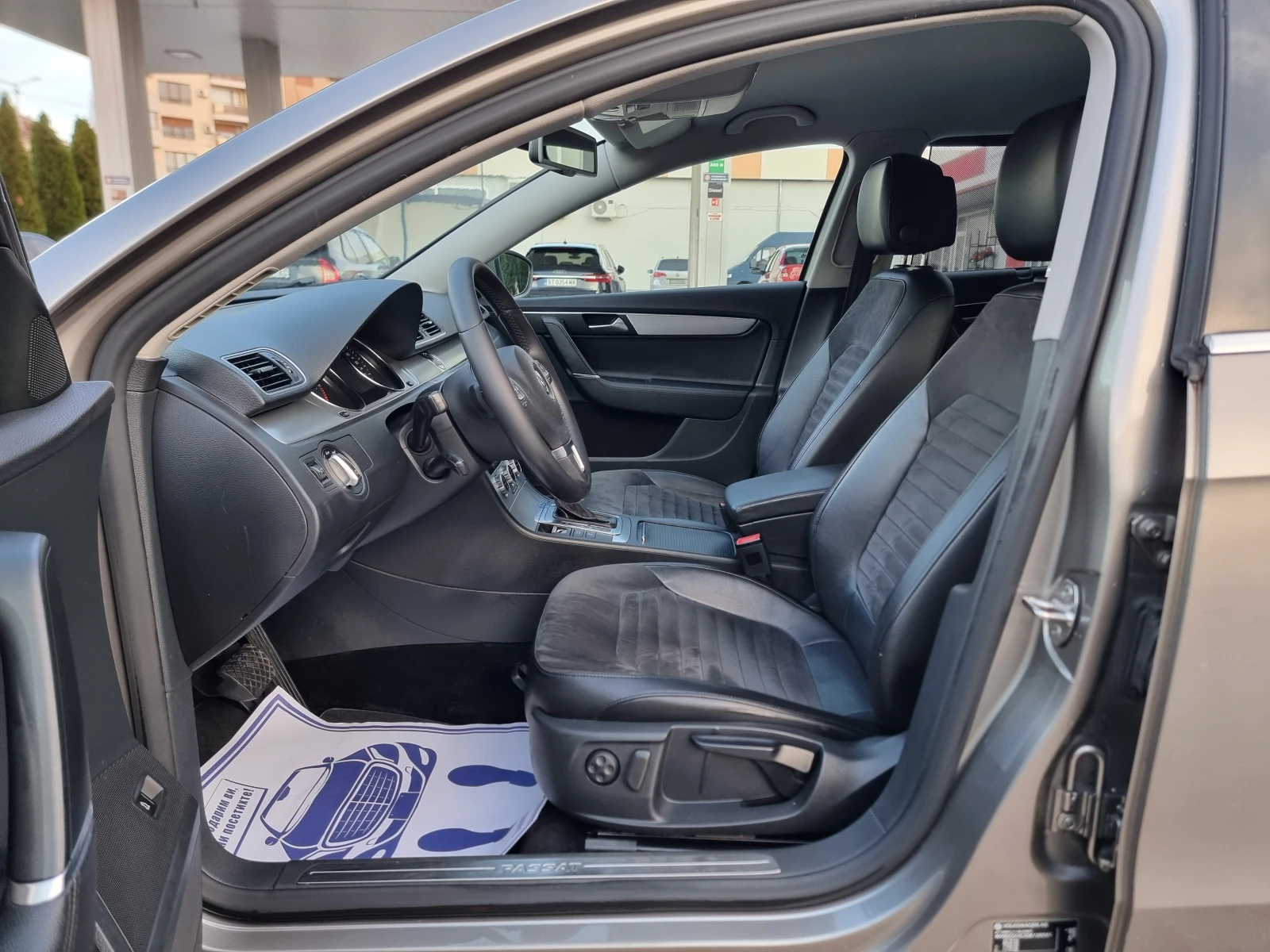 VW Passat 2.TDI* AVTOMAT* LED*  | Mobile.bg   9