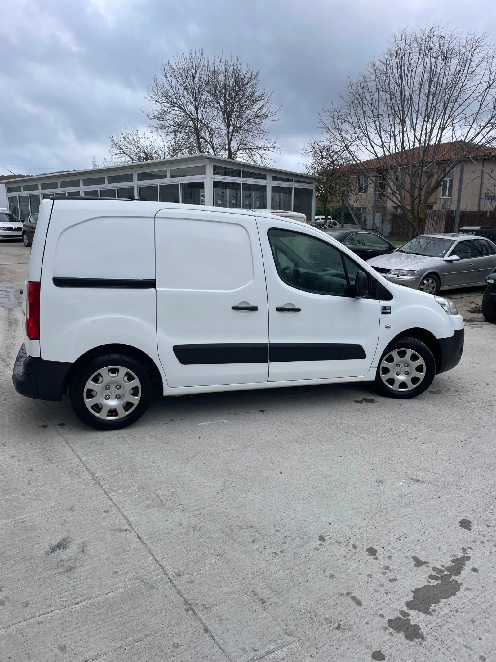 Peugeot Partner 1.6HDI-75.. | Mobile.bg   6