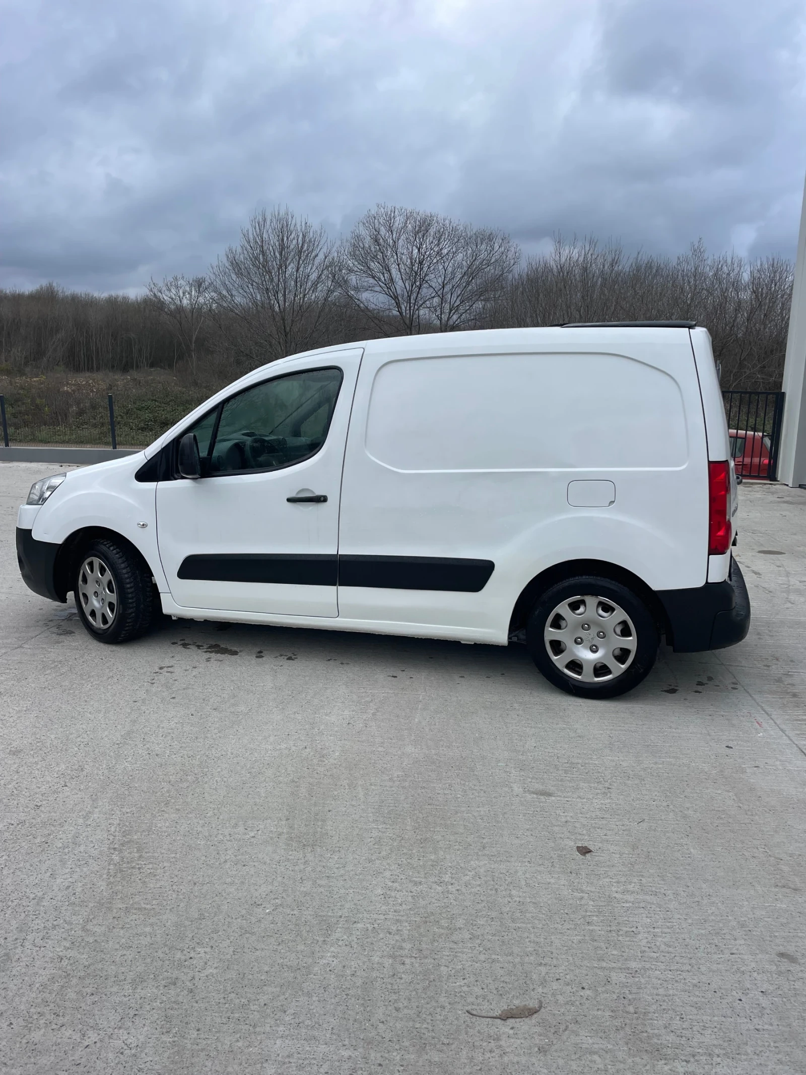 Peugeot Partner 1.6HDI-75.. | Mobile.bg   5