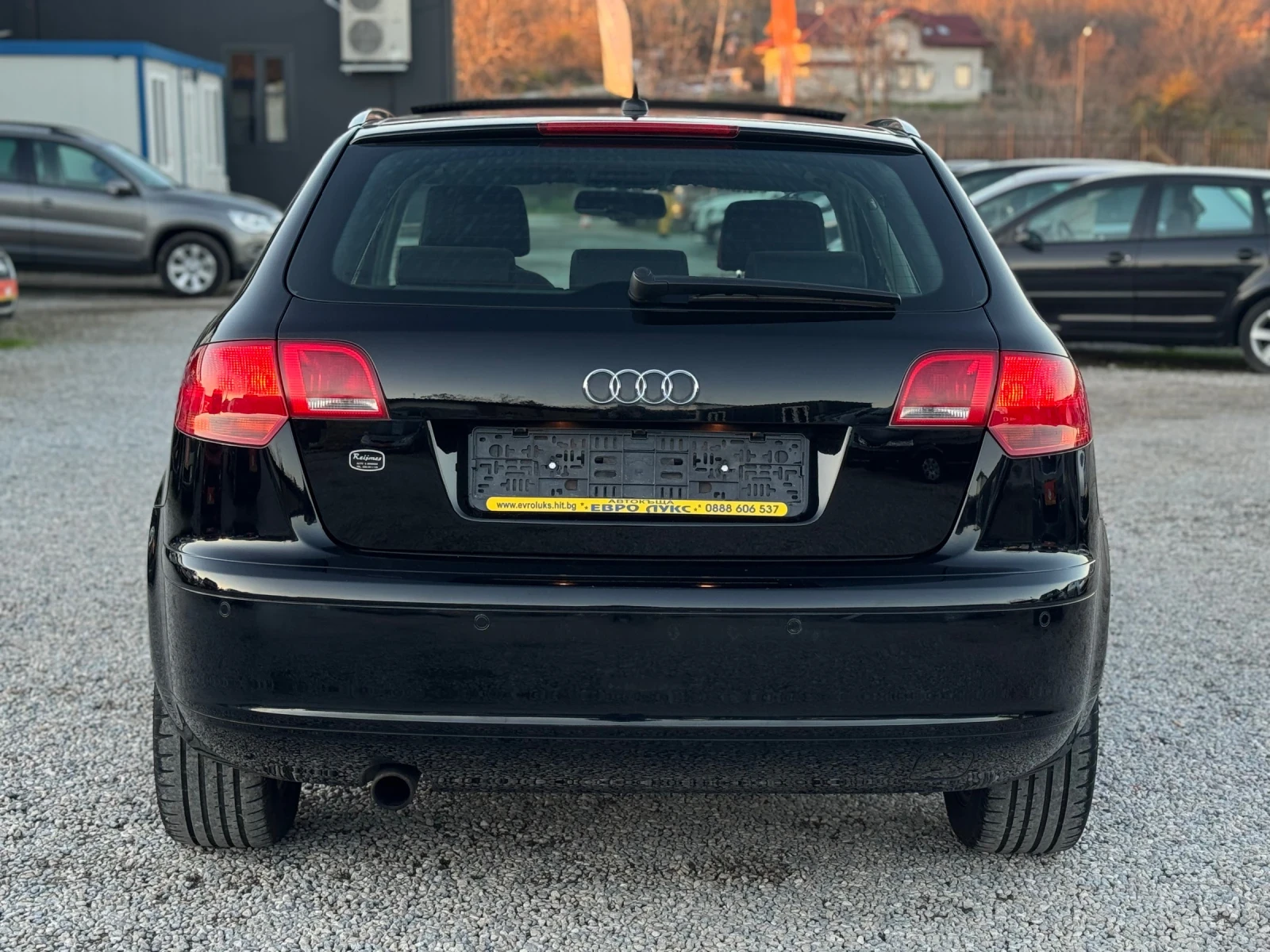 Audi A3 1.6i 102кс АВТОМАТИК ПАНОРАМА ПЕРФЕКТНА  - изображение 5