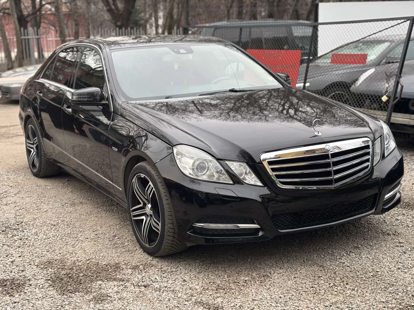 Mercedes-Benz E 350 4Matic - изображение 4