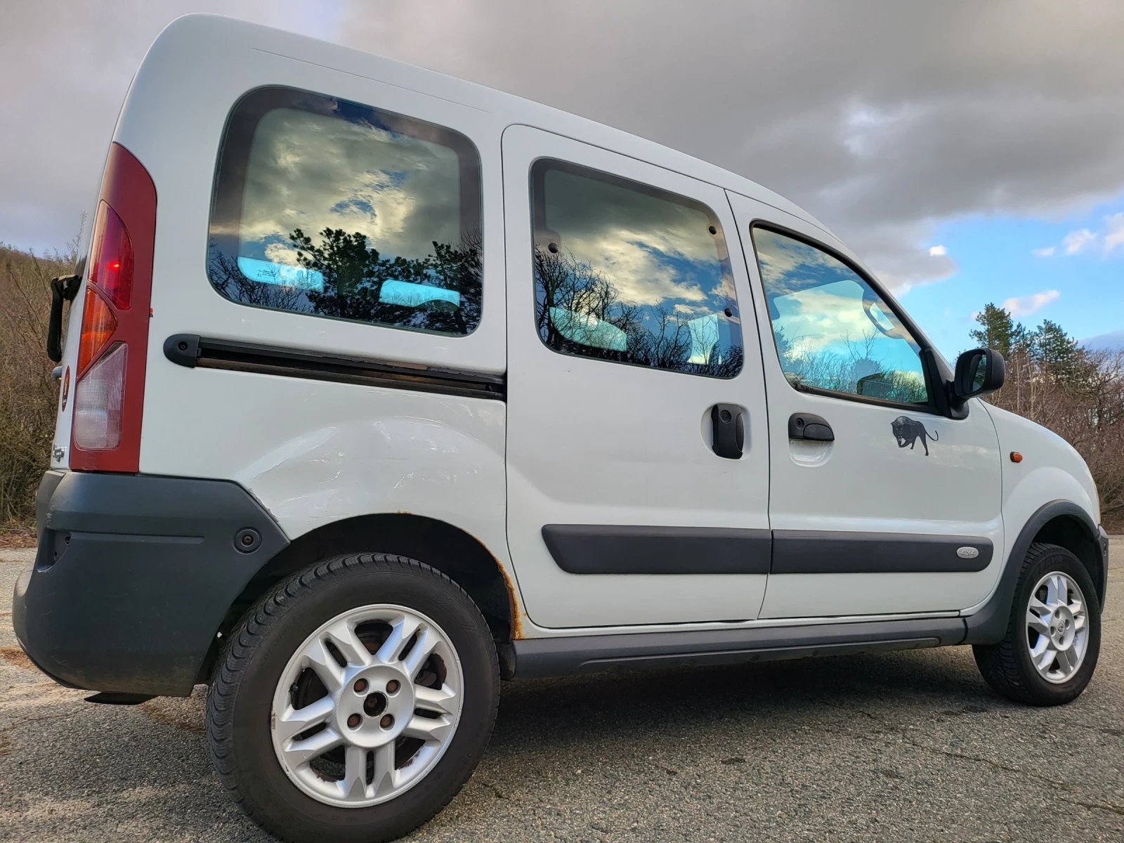Renault Kangoo 1.6 i 4?4, снимка 8 - Автомобили и джипове - 53623787