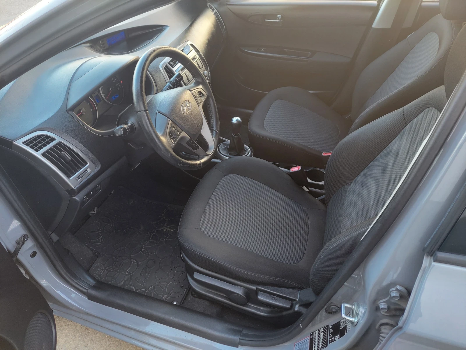 Hyundai I20 Life Go, снимка 7 - Автомобили и джипове - 53752769