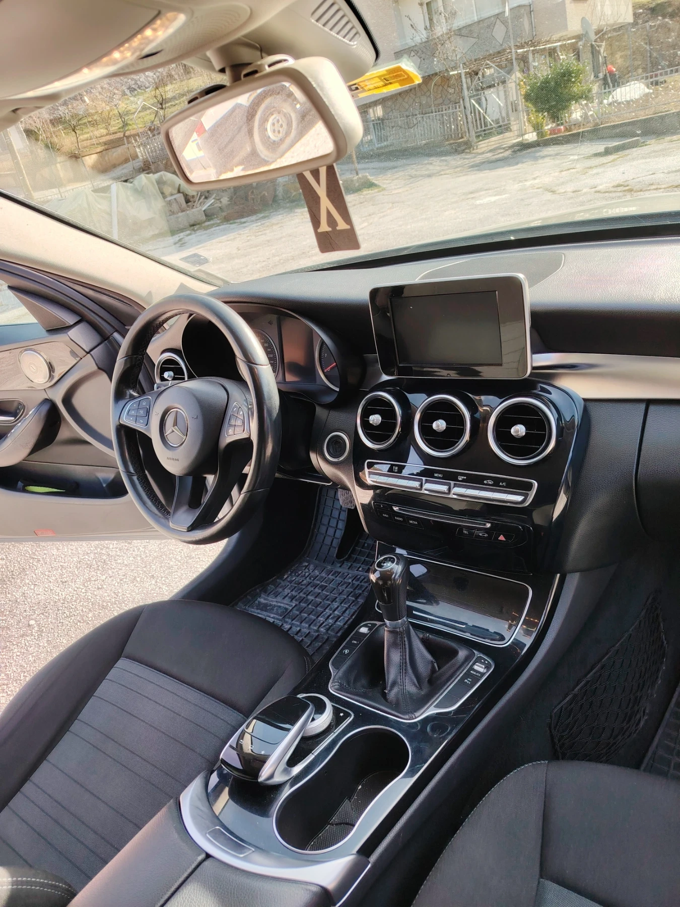 Mercedes-Benz C 180, снимка 14 - Автомобили и джипове - 53908353