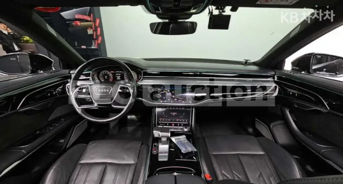 Audi A8 BANG&OLUFSEN* HUD* DVD, снимка 7 - Автомобили и джипове - 54178626