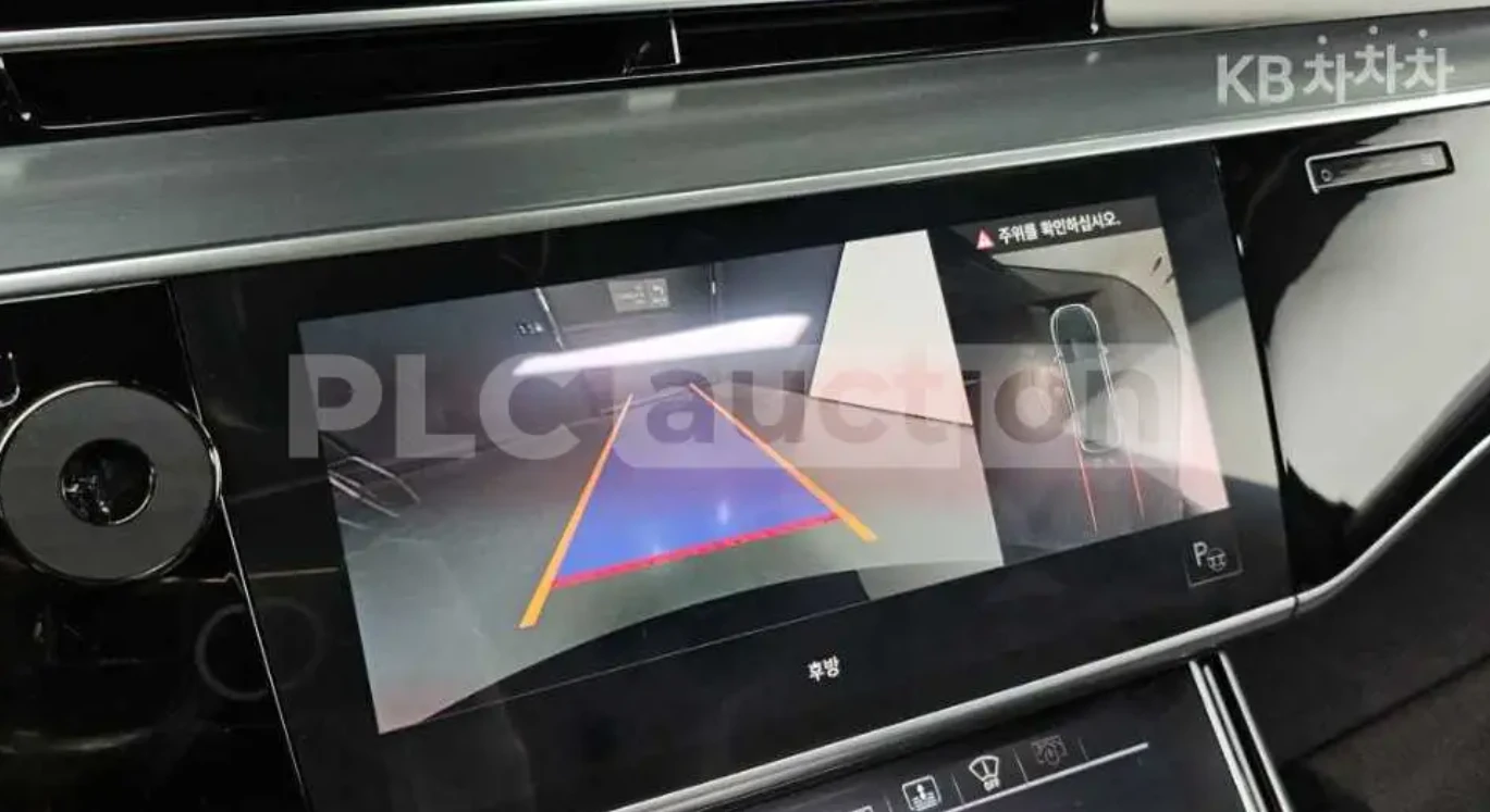 Audi A8 BANG&OLUFSEN* HUD* DVD, снимка 16 - Автомобили и джипове - 54178626