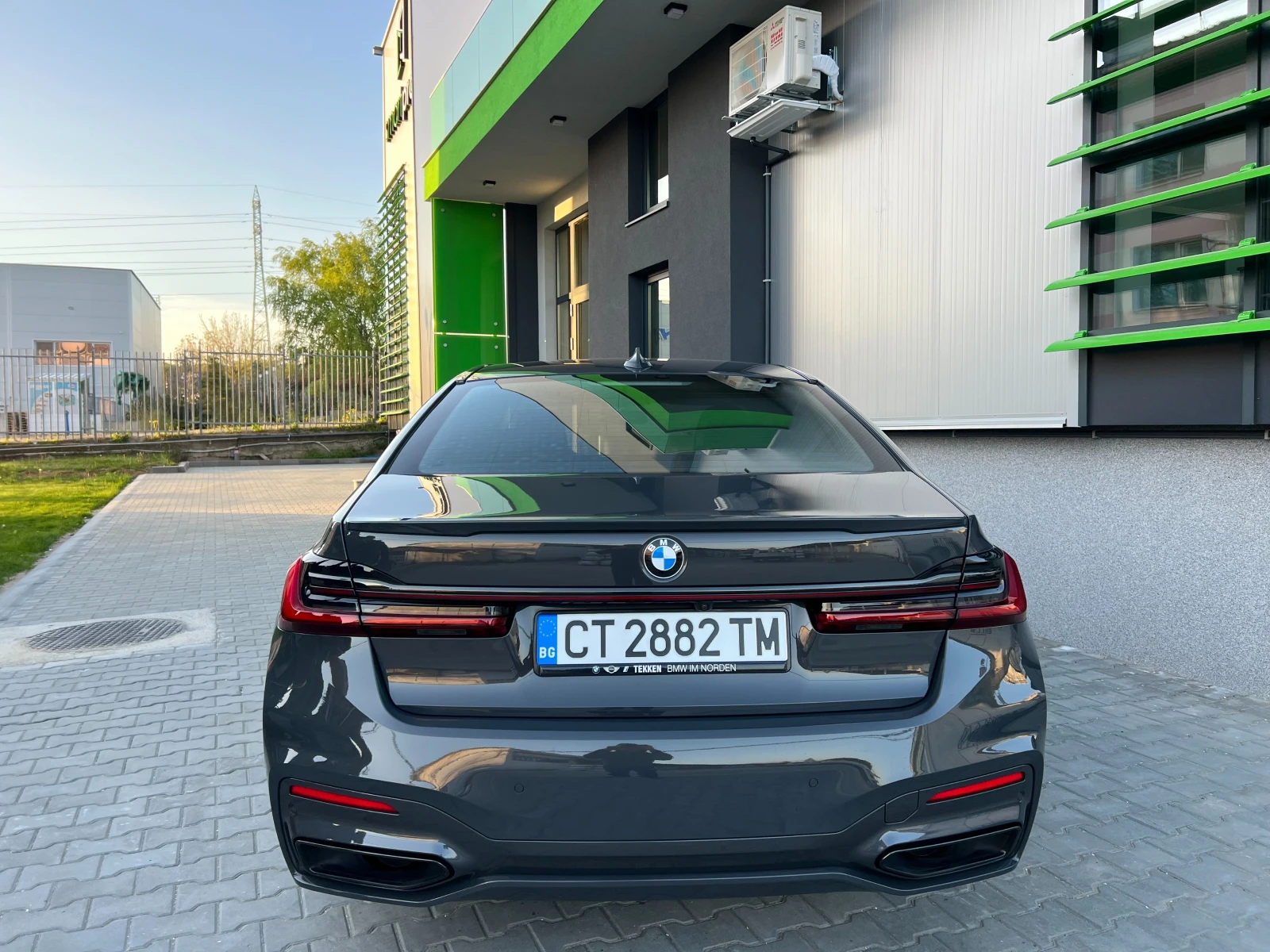 BMW 740 xDrive G11 LCI Dravit Grey, снимка 7 - Автомобили и джипове - 54326467