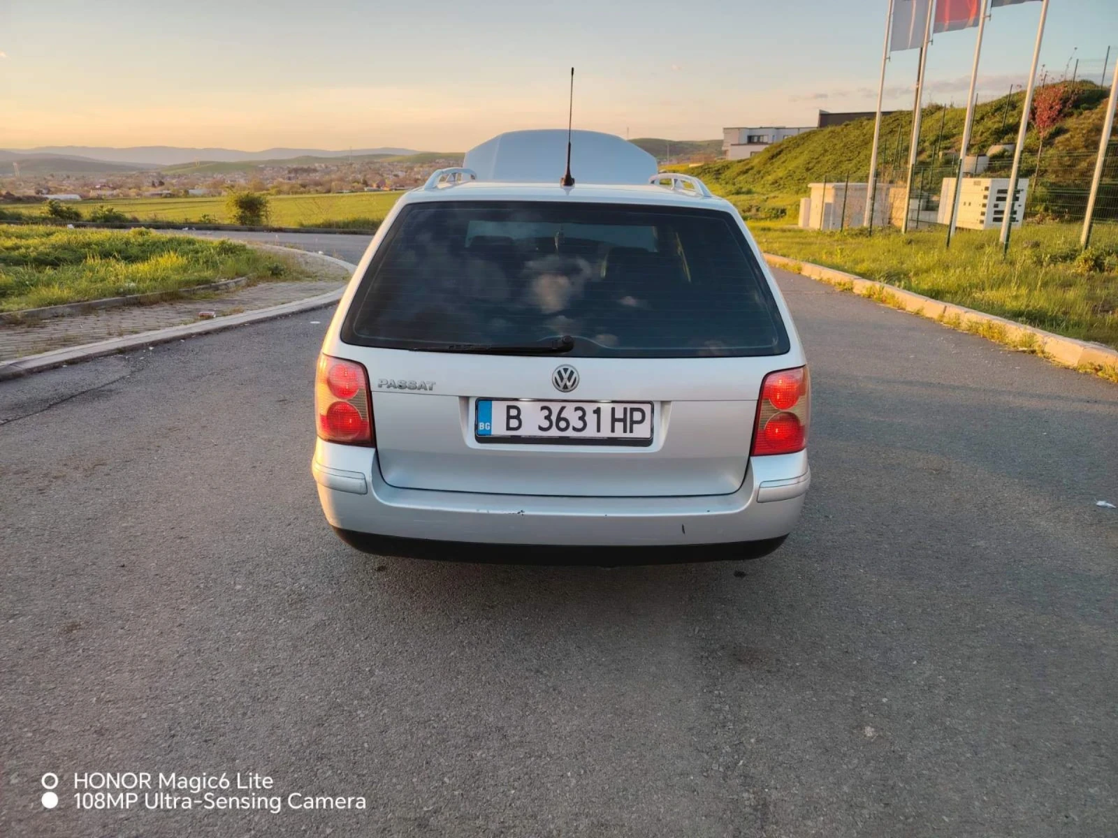 VW Passat, снимка 2 - Автомобили и джипове - 54478554