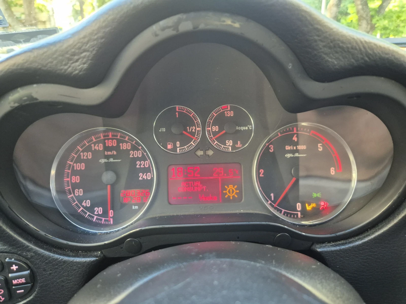Alfa Romeo 147, снимка 14 - Автомобили и джипове - 54712767