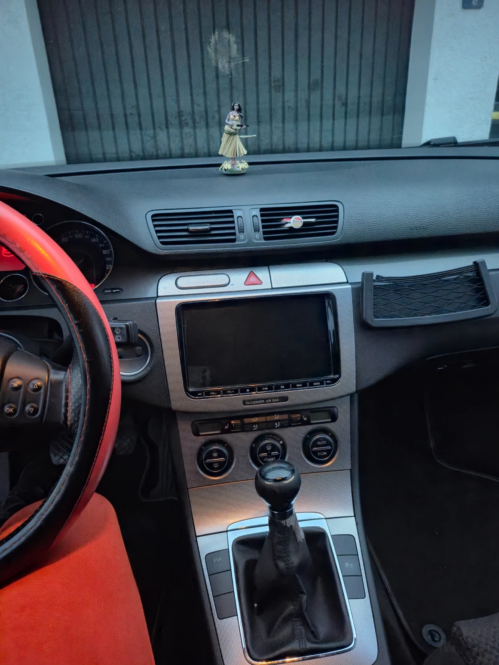 VW Passat, снимка 8 - Автомобили и джипове - 54809539