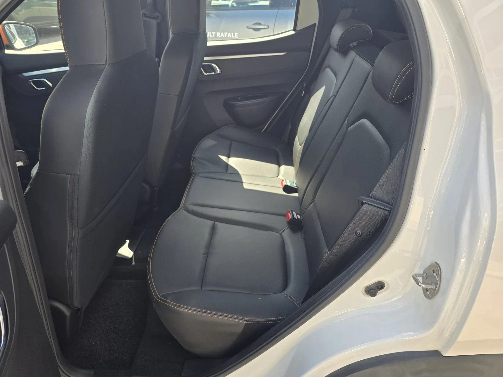Dacia Spring 33 kW/h, снимка 14 - Автомобили и джипове - 55077822