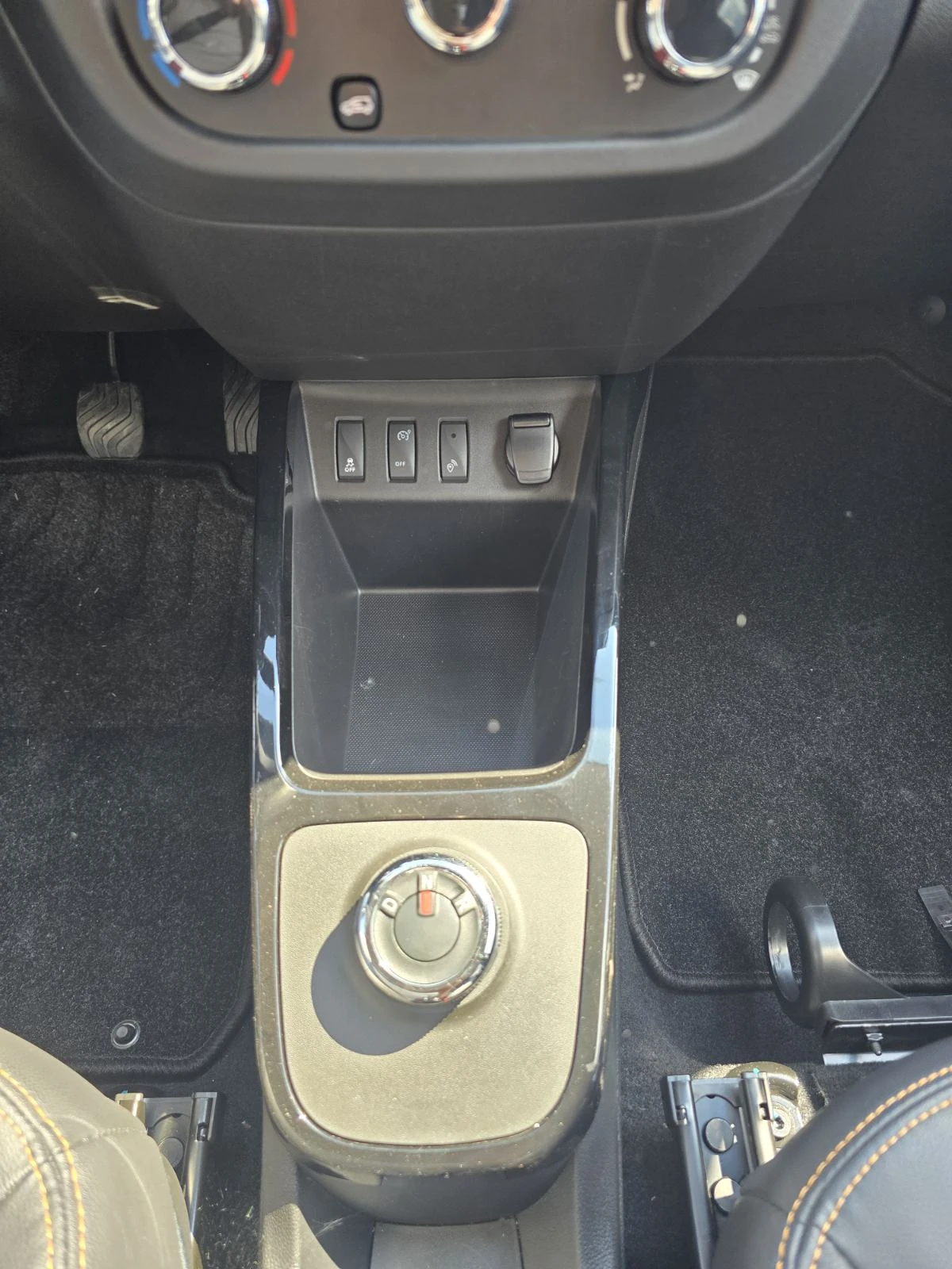 Dacia Spring 33 kW/h, снимка 9 - Автомобили и джипове - 55077822