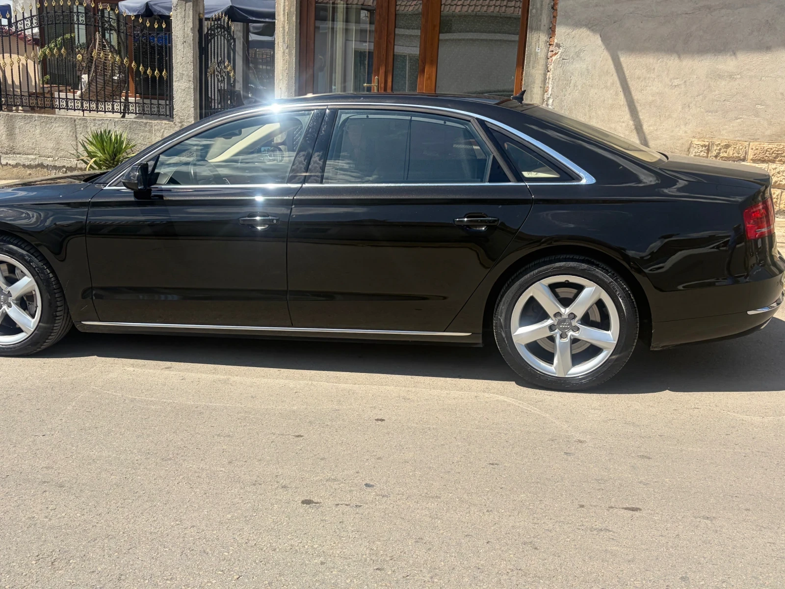 Audi A8, снимка 4 - Автомобили и джипове - 55671912