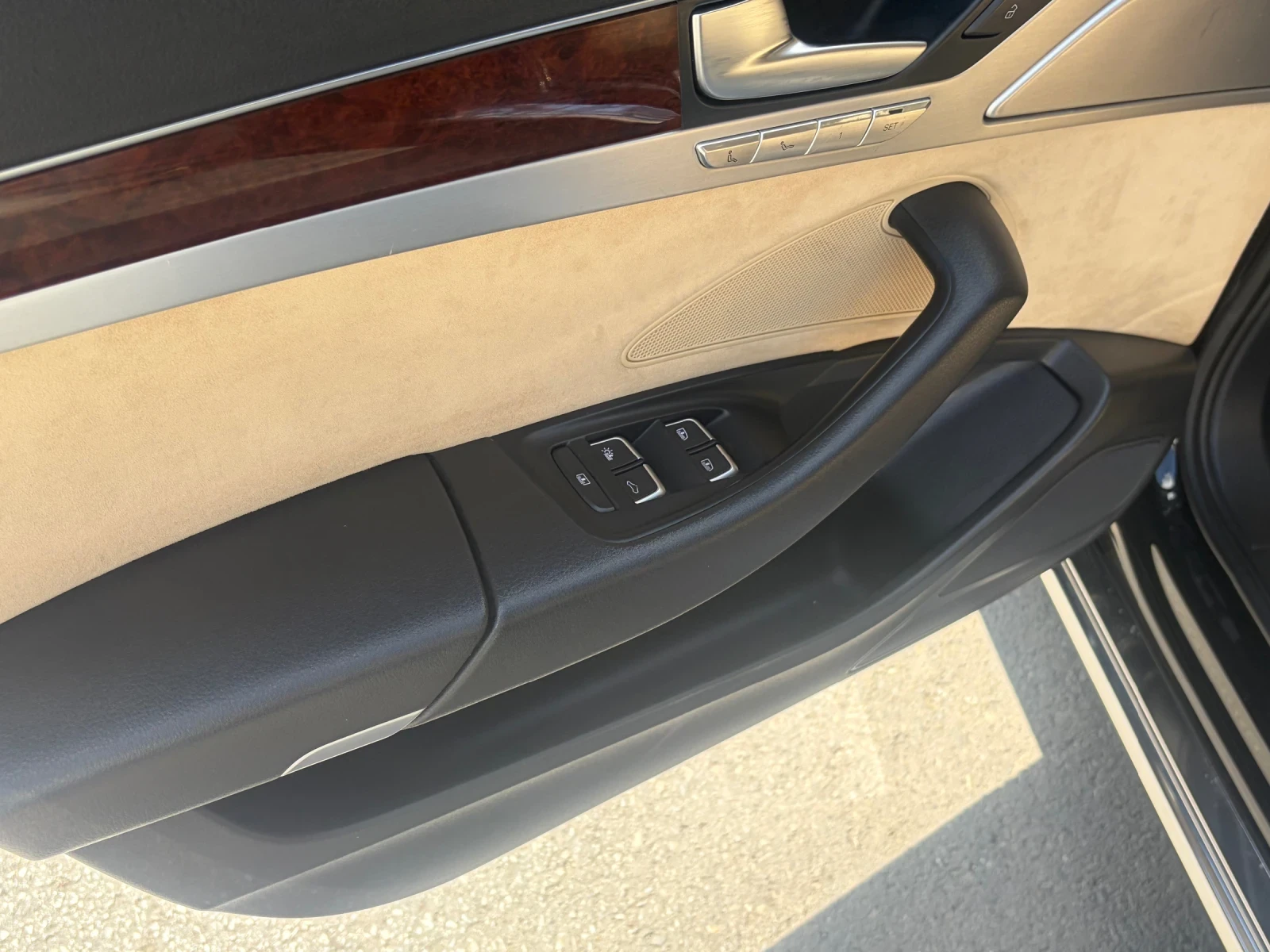 Audi A8, снимка 13 - Автомобили и джипове - 55671912