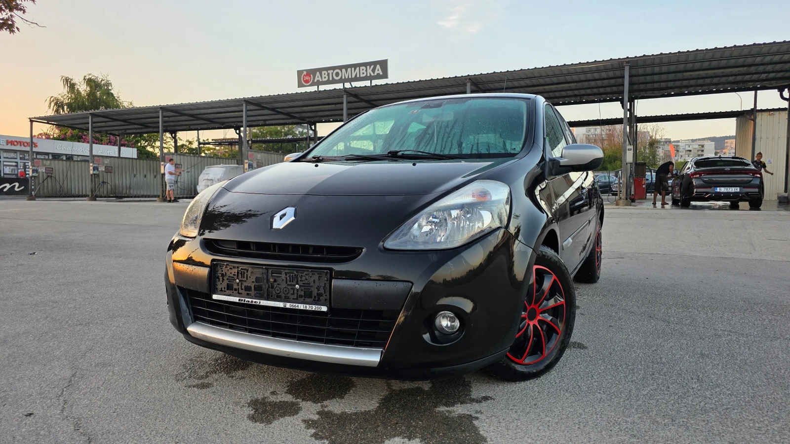 Renault Clio УНИКАЛНА