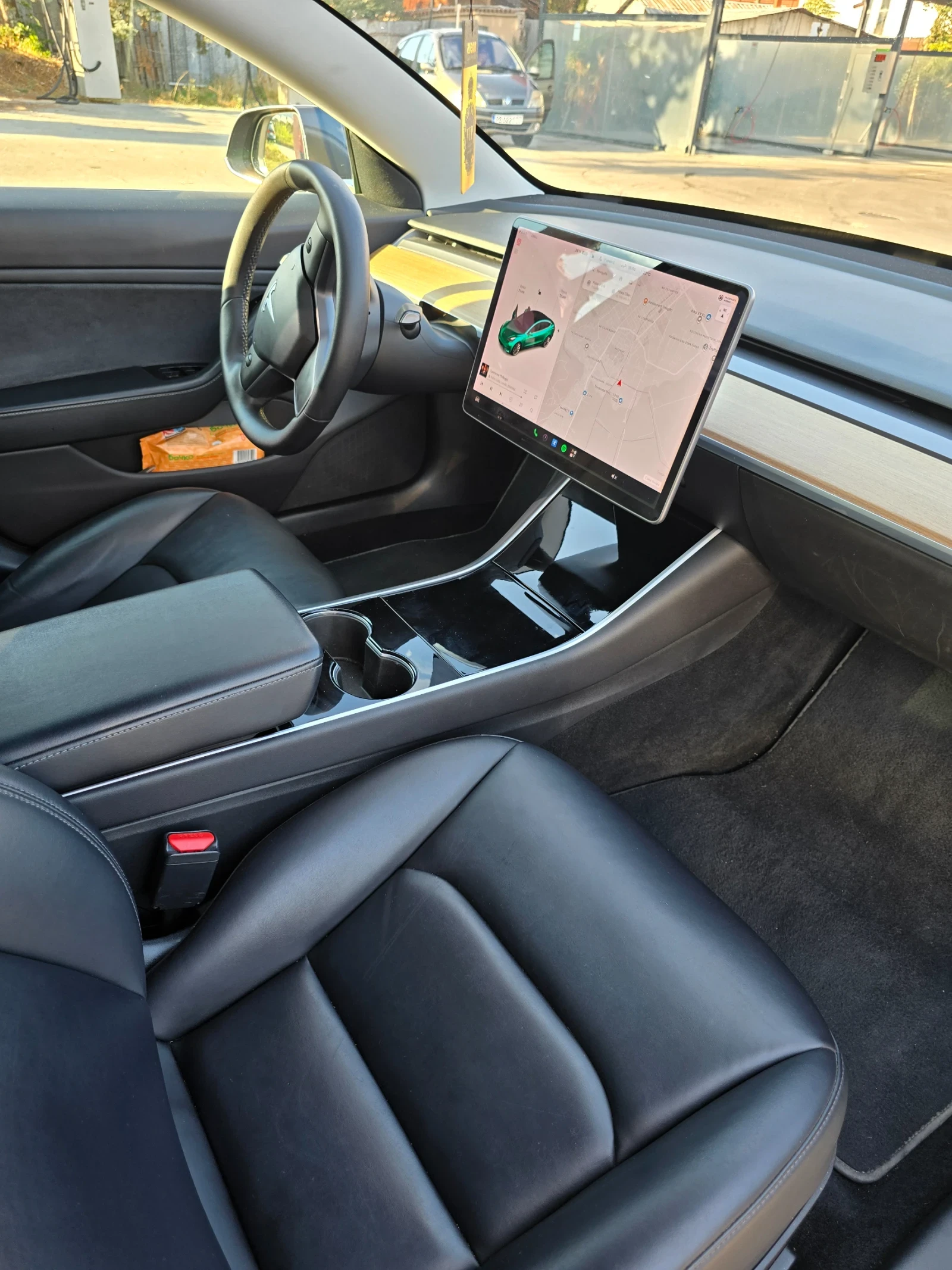 Tesla Model 3 Long Range, снимка 9 - Автомобили и джипове - 56315537