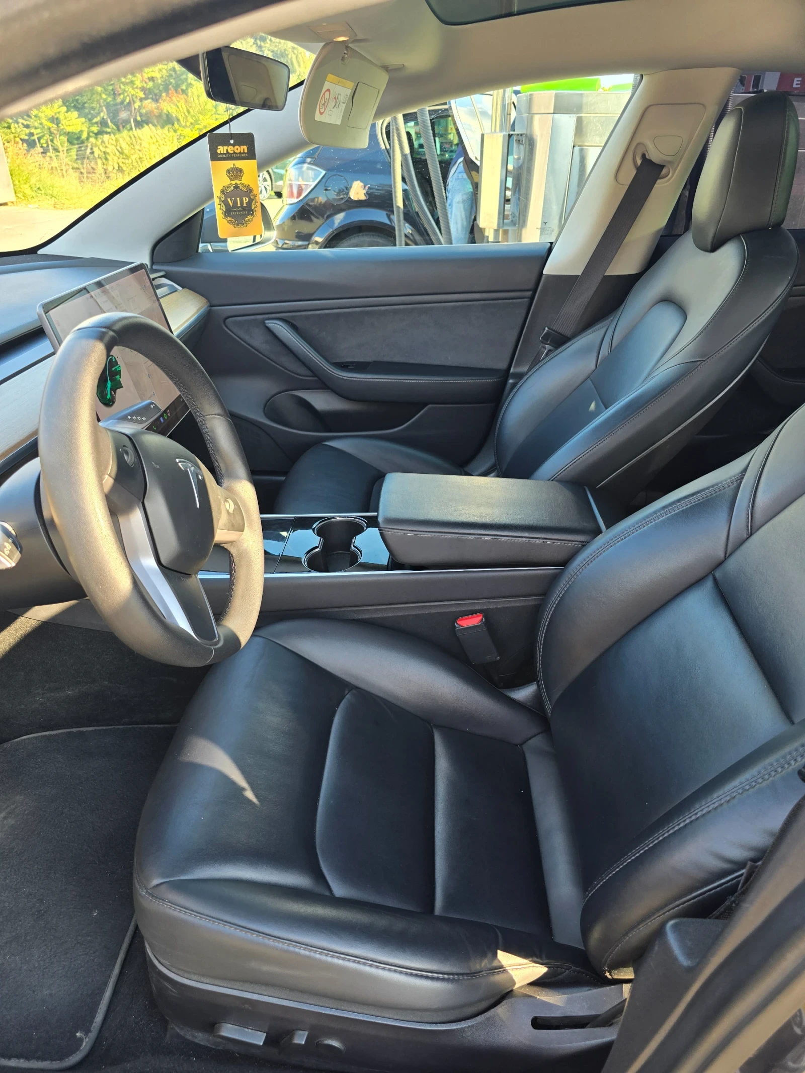 Tesla Model 3 Long Range, снимка 11 - Автомобили и джипове - 56315537