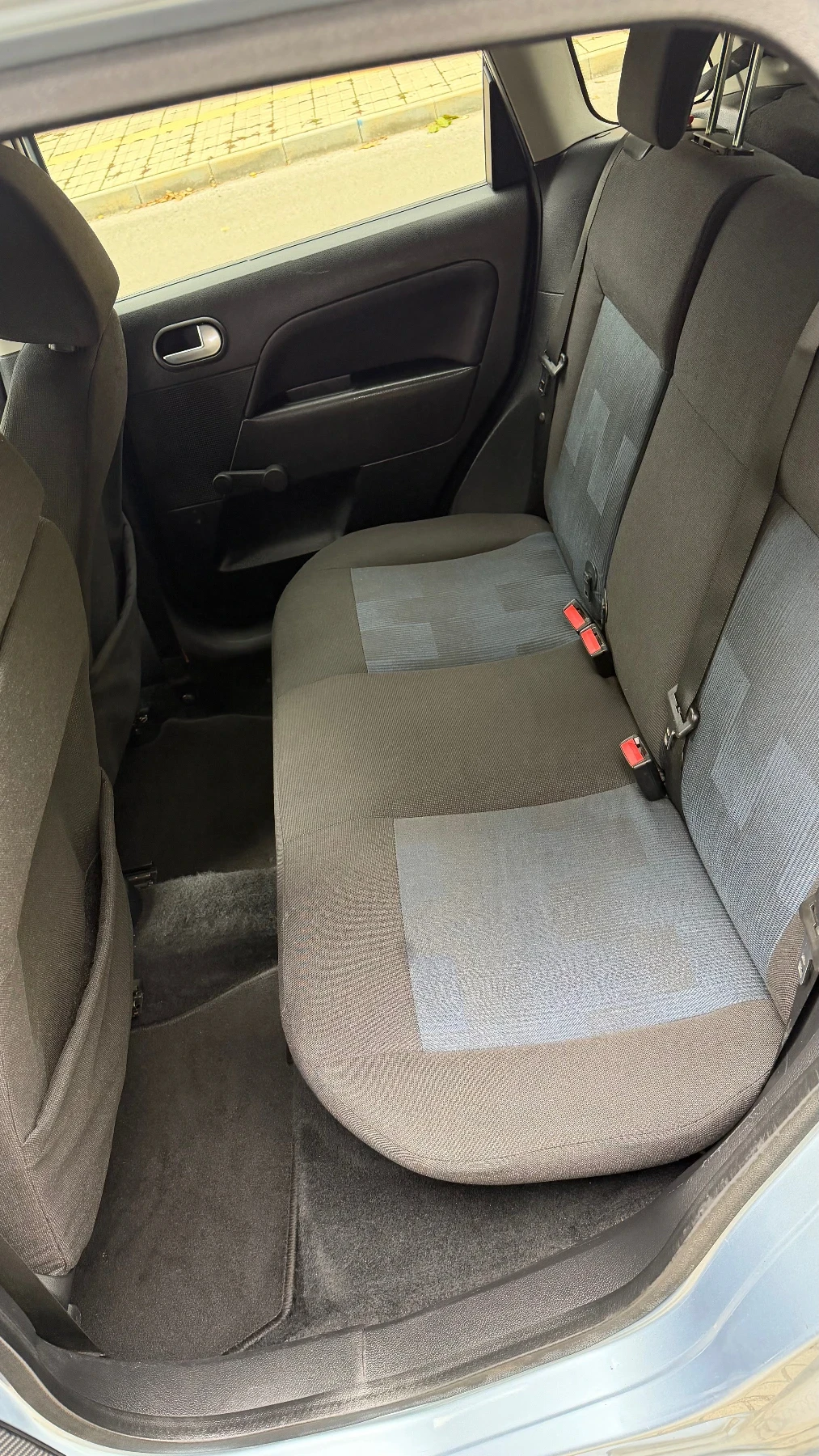 Ford Fiesta, снимка 5 - Автомобили и джипове - 56690735