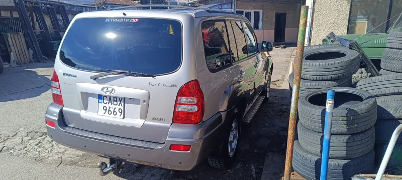 Hyundai Terracan, снимка 4 - Автомобили и джипове - 48758211