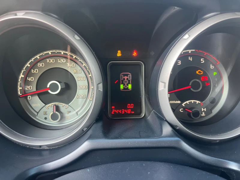 Mitsubishi Pajero Di-D 3.2, снимка 12 - Автомобили и джипове - 51583199