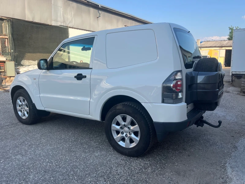 Mitsubishi Pajero Di-D 3.2, снимка 8 - Автомобили и джипове - 51583199