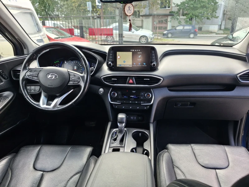 Hyundai Santa fe 2.2CRDI 4x4 Панорама7 Места Фул Топ, снимка 12 - Автомобили и джипове - 52130777