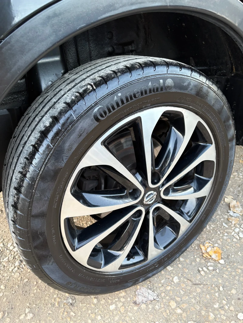 Nissan Qashqai 1.5 DCI 110кс 6ск NTEC НАВИГАЦИЯ, КАМЕРА, снимка 15 - Автомобили и джипове - 52529481
